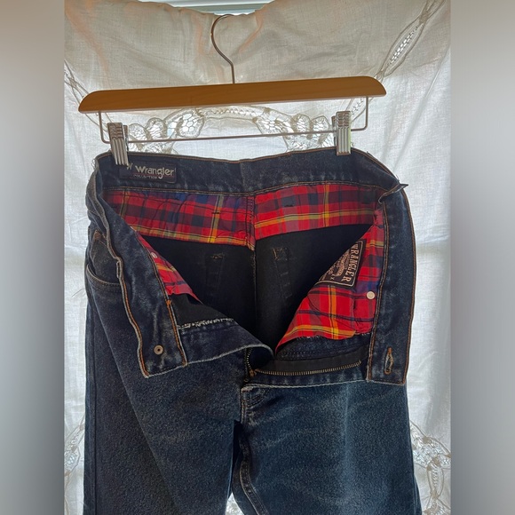 Wrangler Jeans (Size 32) - Picture 3 of 4